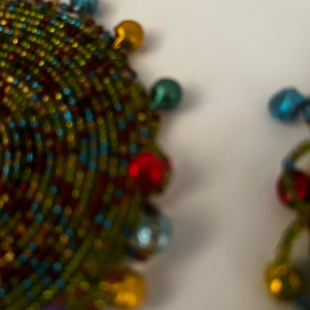 Pier 1 Imports Set of 6 Beaded Jingle Coasters - Picture 3 of 5